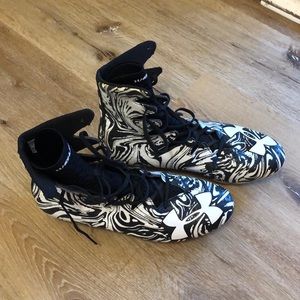 Under Armour High Top Laced Sports Cleats